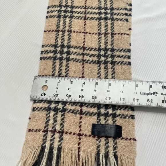 Burberry London Merino Wool Nova Check Plaid Scarf - Picture 4 of 8